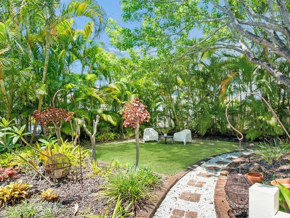 2/92 Stanhill Drive, Surfers Paradise - Thumbnail 9