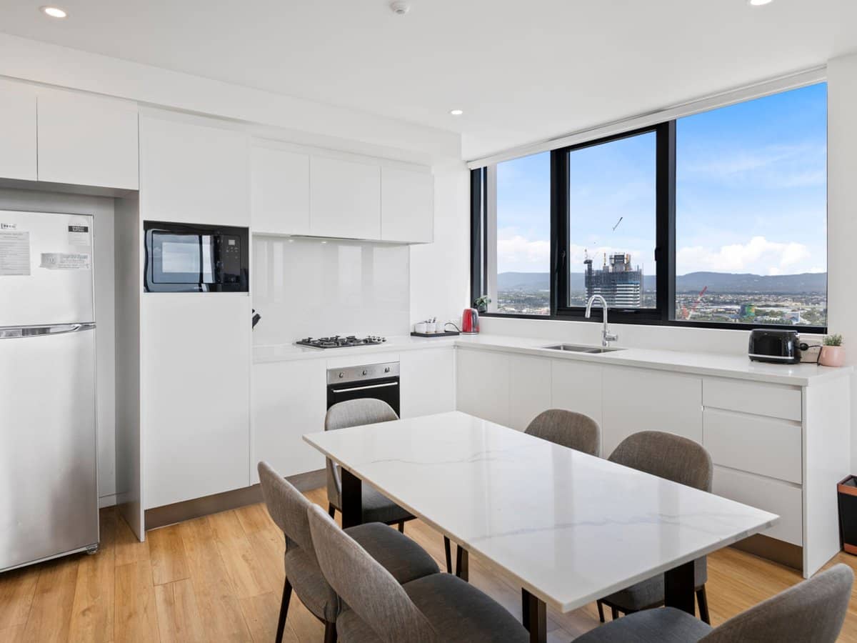 9 Norfolk Avenue, Surfers Paradise - Thumbnail 7