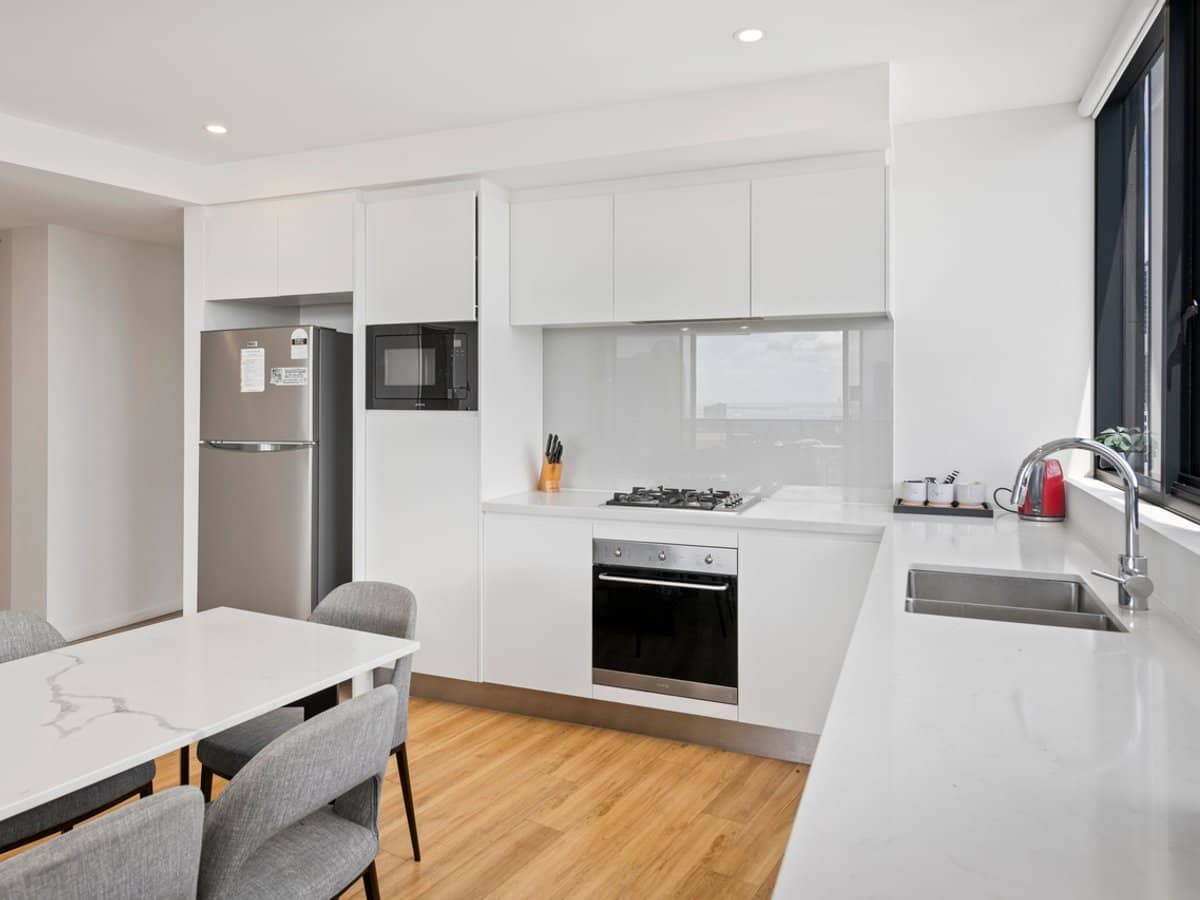 9 Norfolk Avenue, Surfers Paradise - Thumbnail 8