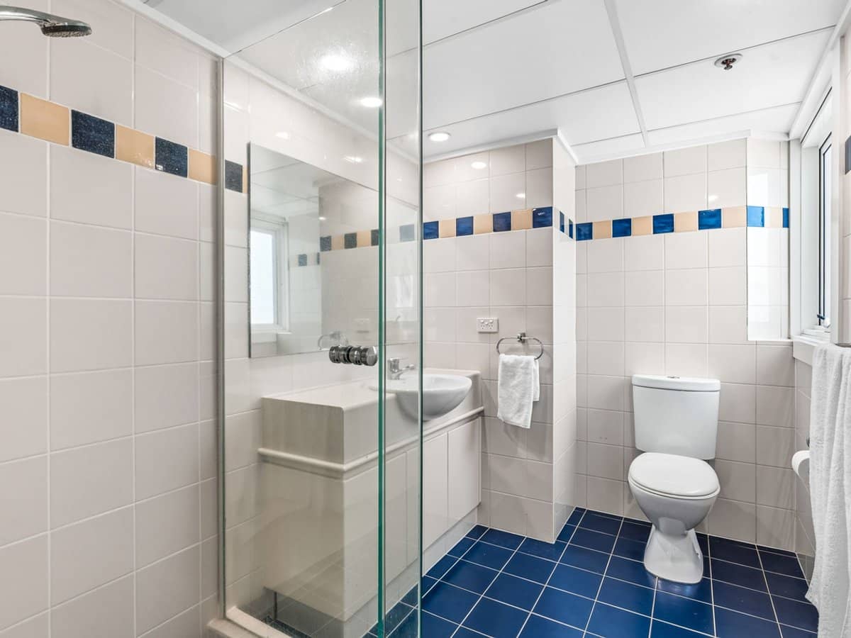 20 The Esplanade, Surfers Paradise - Thumbnail 12