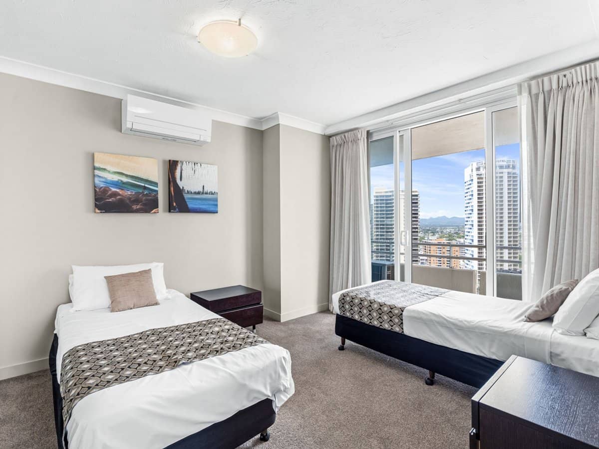 20 The Esplanade, Surfers Paradise - Thumbnail 13