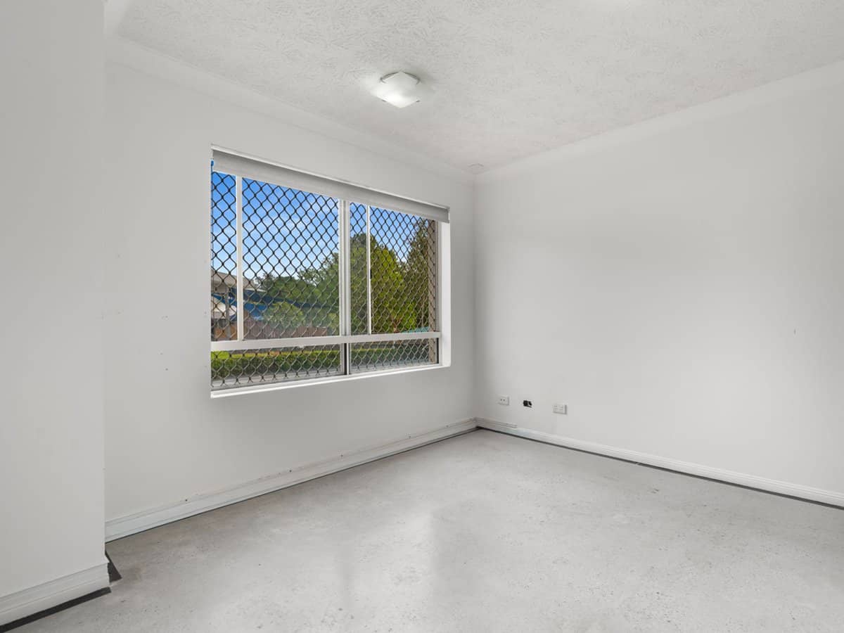 1 Nerang Street, NERANG - Thumbnail 8