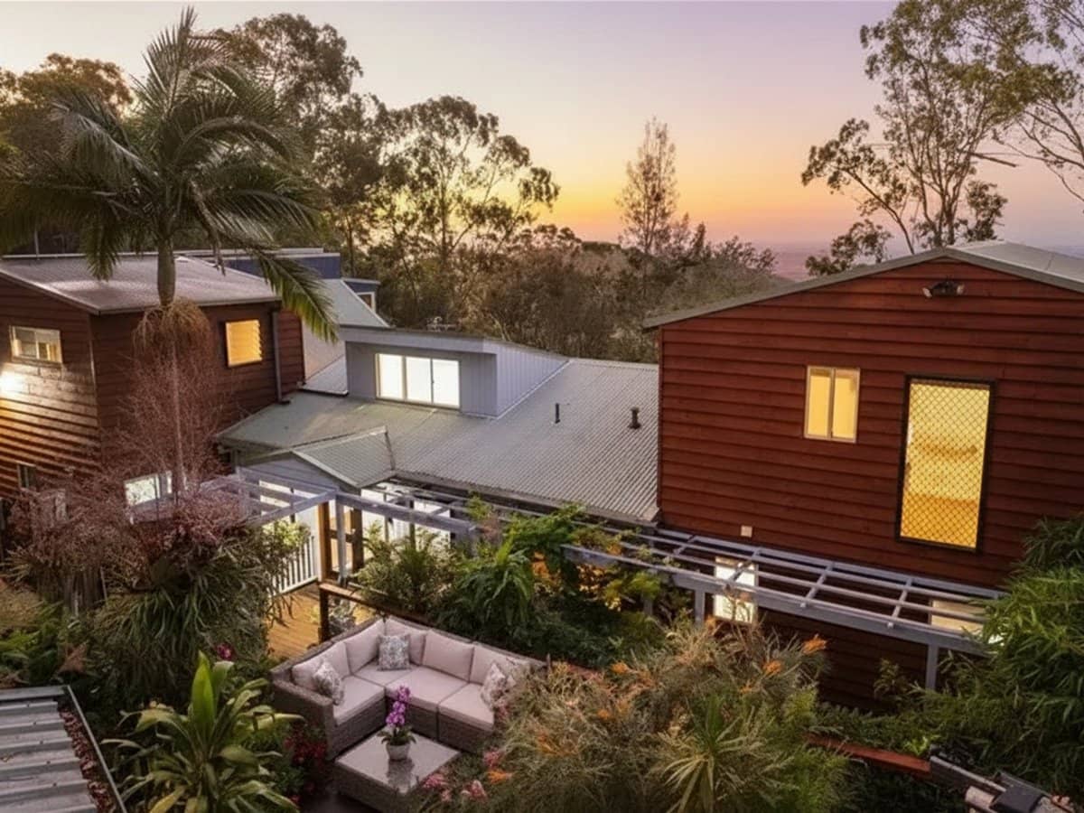 1718 Tamborine-Oxenford Road, WONGAWALLAN - Thumbnail 2