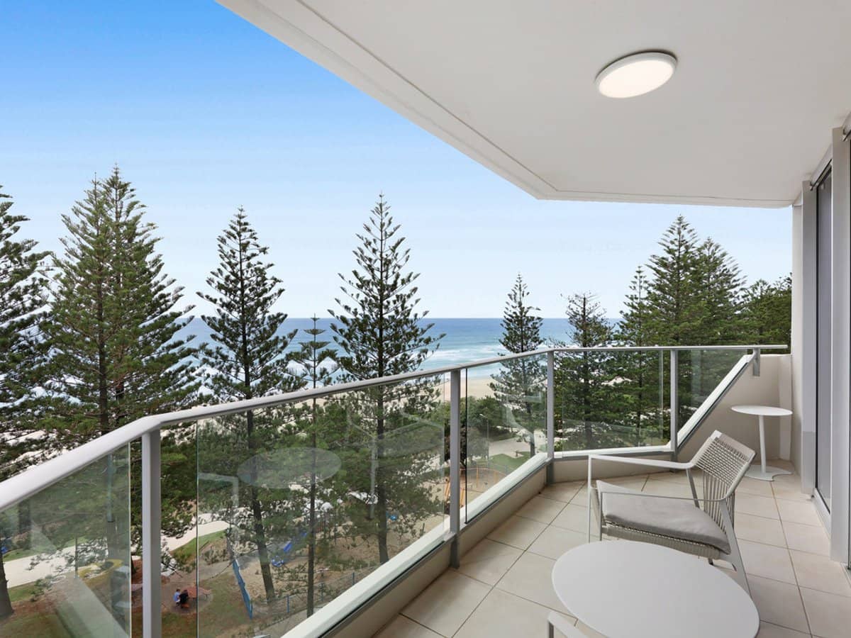 202 The Esplanade, Burleigh Heads - Thumbnail 11