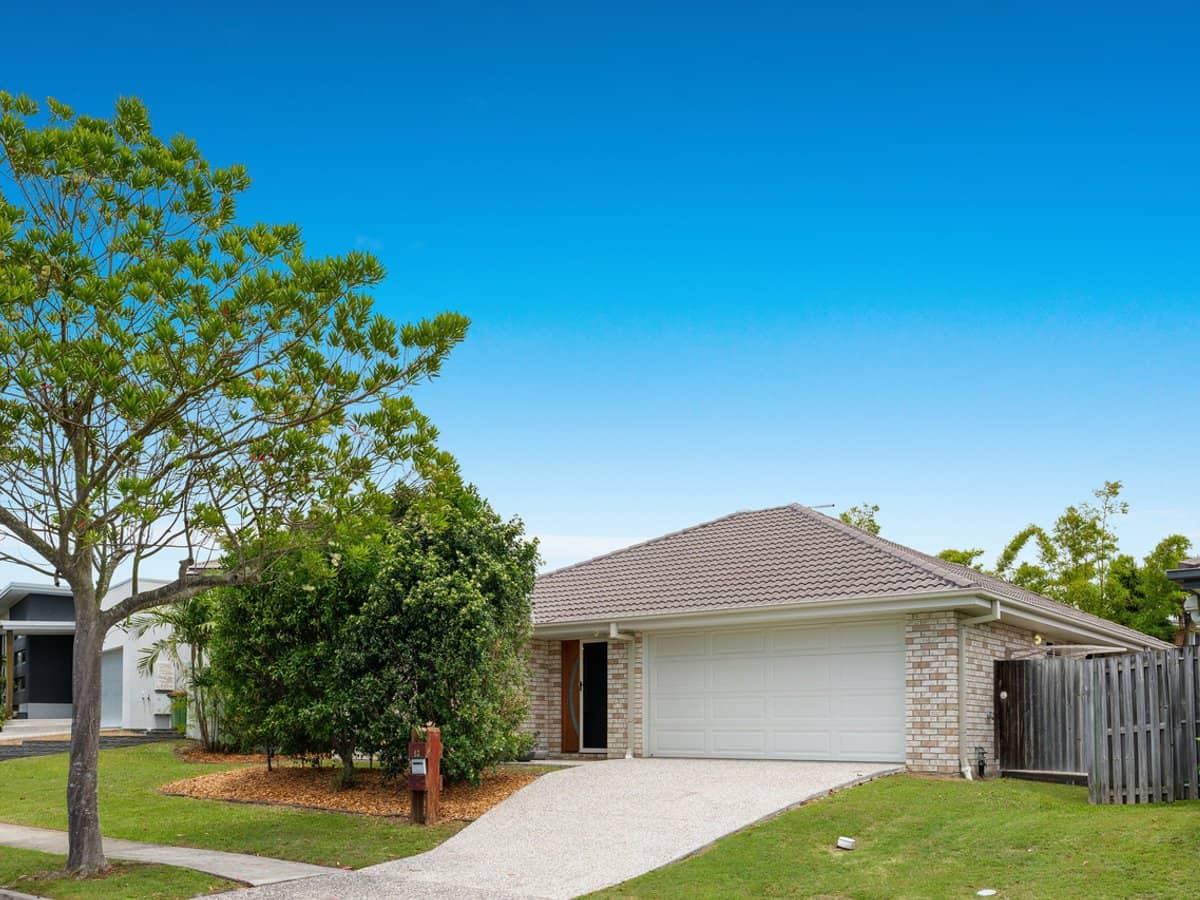 13 John Crescent, Pimpama - Thumbnail 2