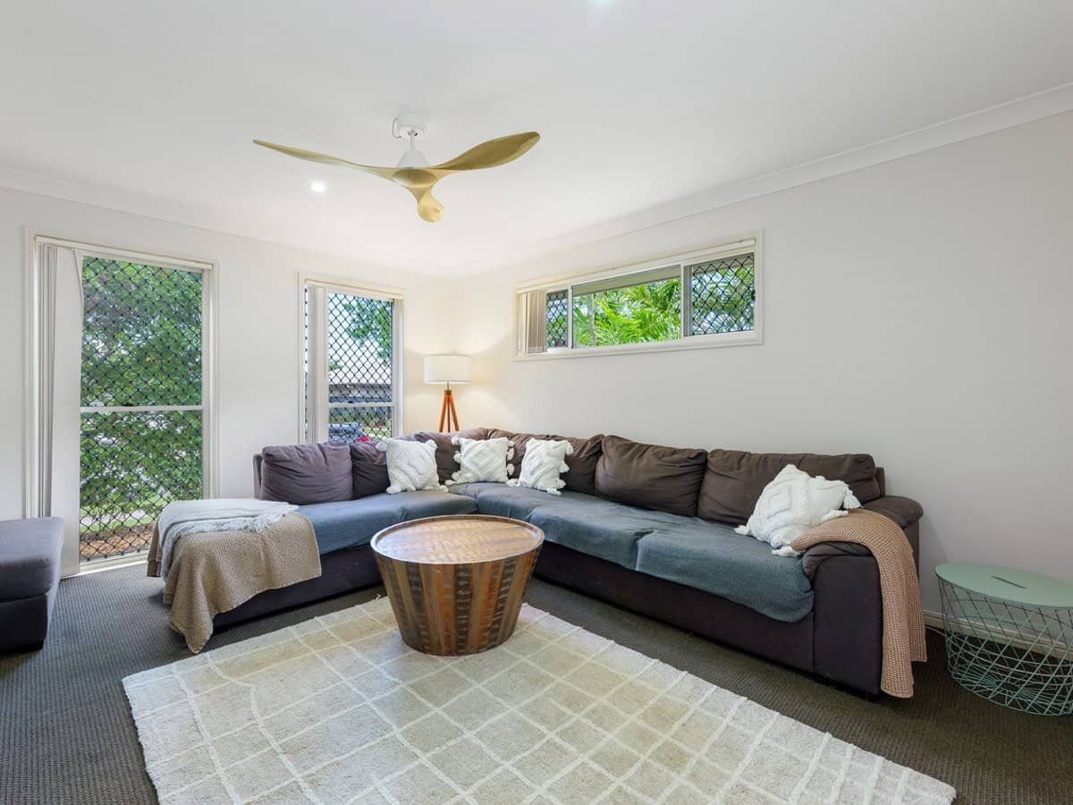 13 John Crescent, Pimpama - Thumbnail 3