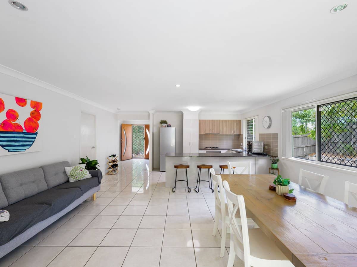 13 John Crescent, Pimpama - Thumbnail 4