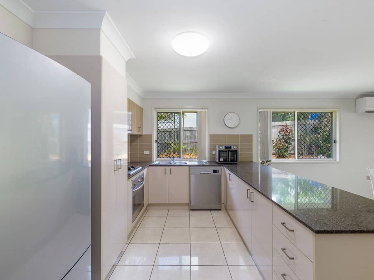 13 John Crescent, Pimpama - Thumbnail 6