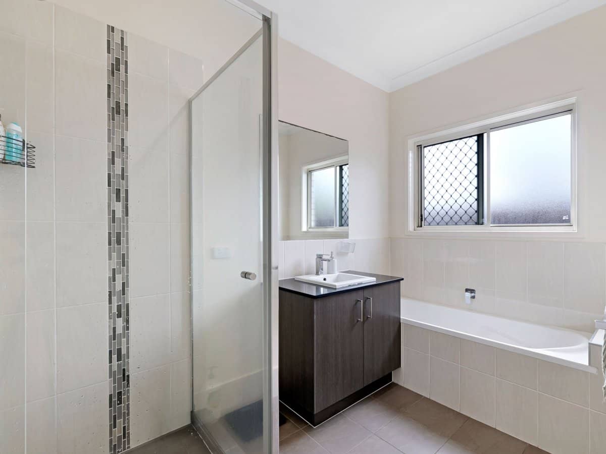 64 Carmen Court, Oxenford - Thumbnail 17