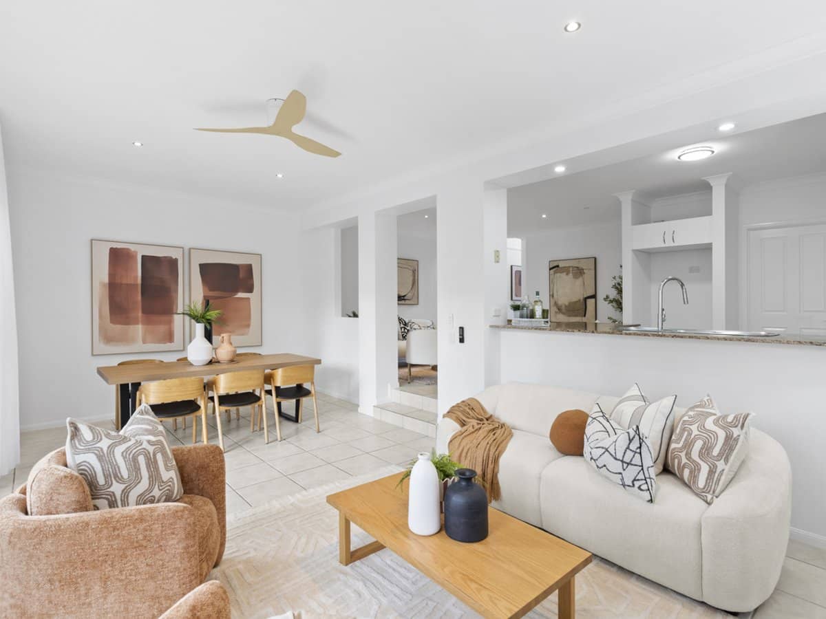 8 Kodiak Drive, VARSITY LAKES - Thumbnail 3