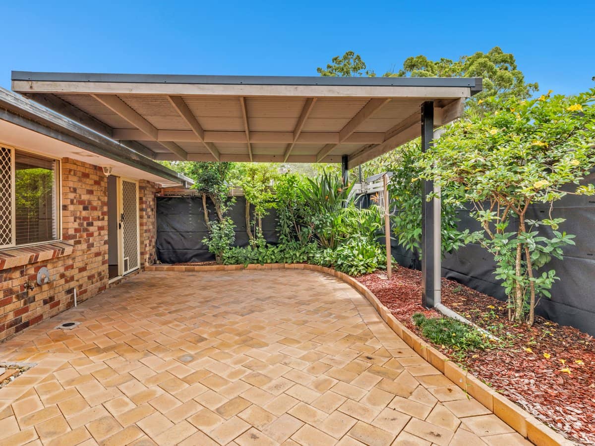 29-31 Golden Palms Court, ASHMORE - Thumbnail 10