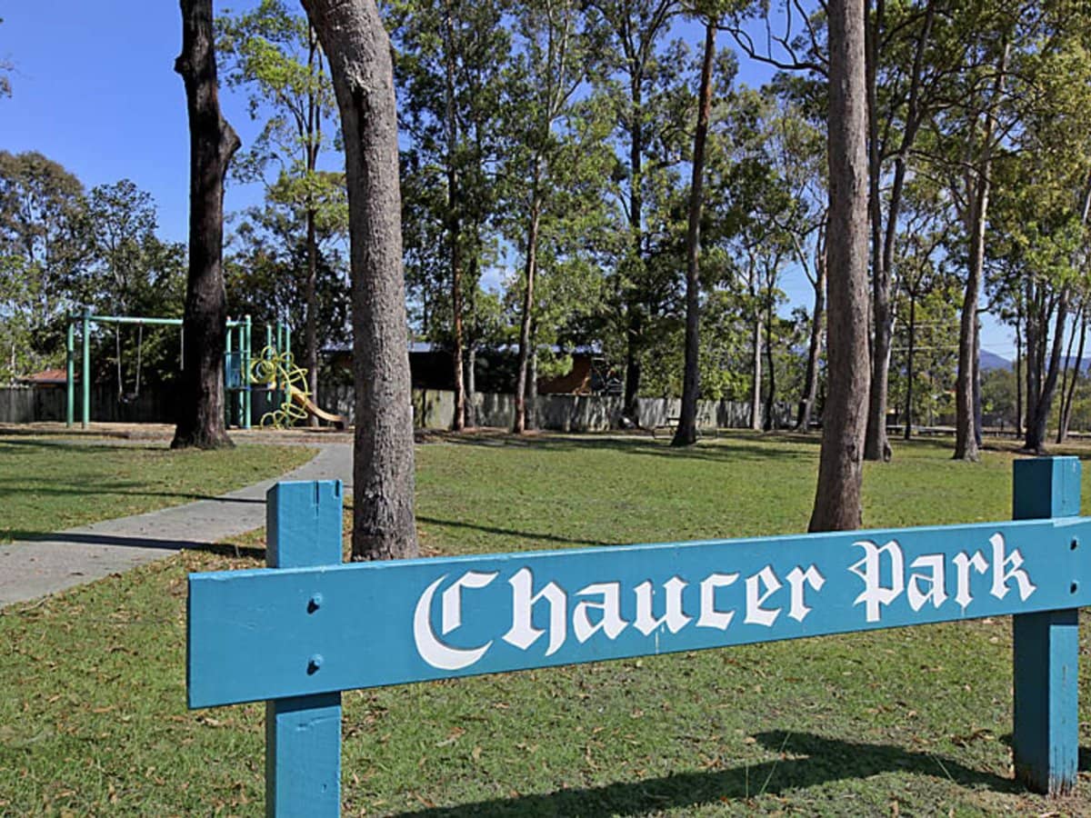 29-31 Golden Palms Court, ASHMORE - Thumbnail 24