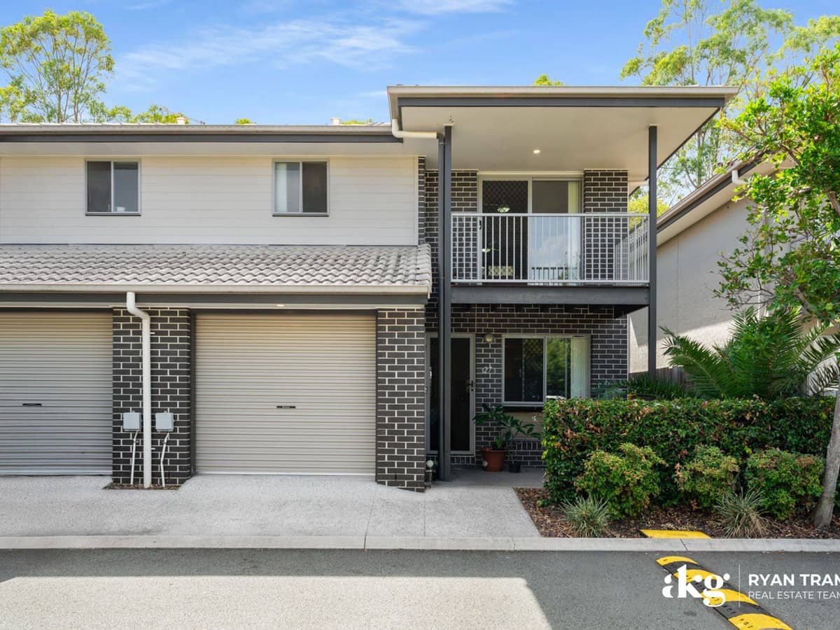 104A River Hills Road, EAGLEBY - Thumbnail 2