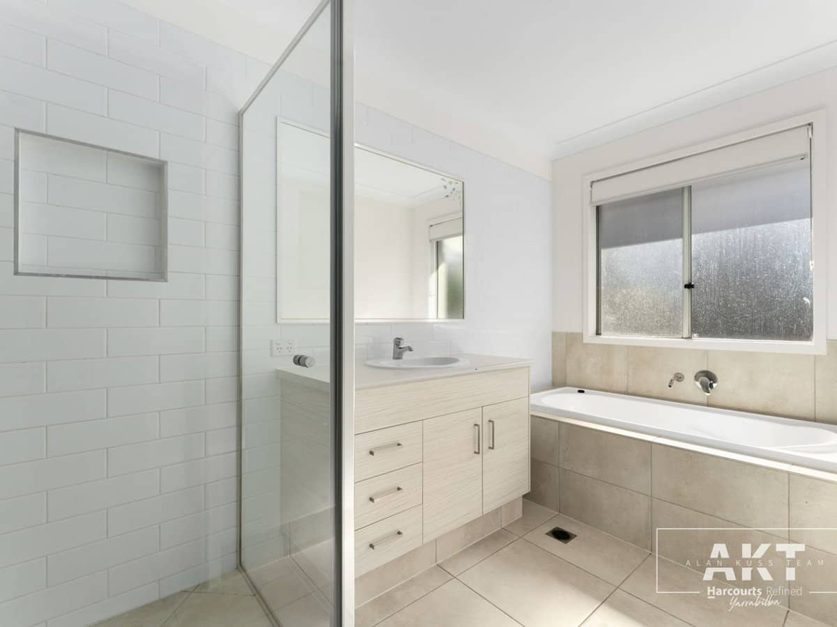 38 Shilin Street, YARRABILBA - Thumbnail 9