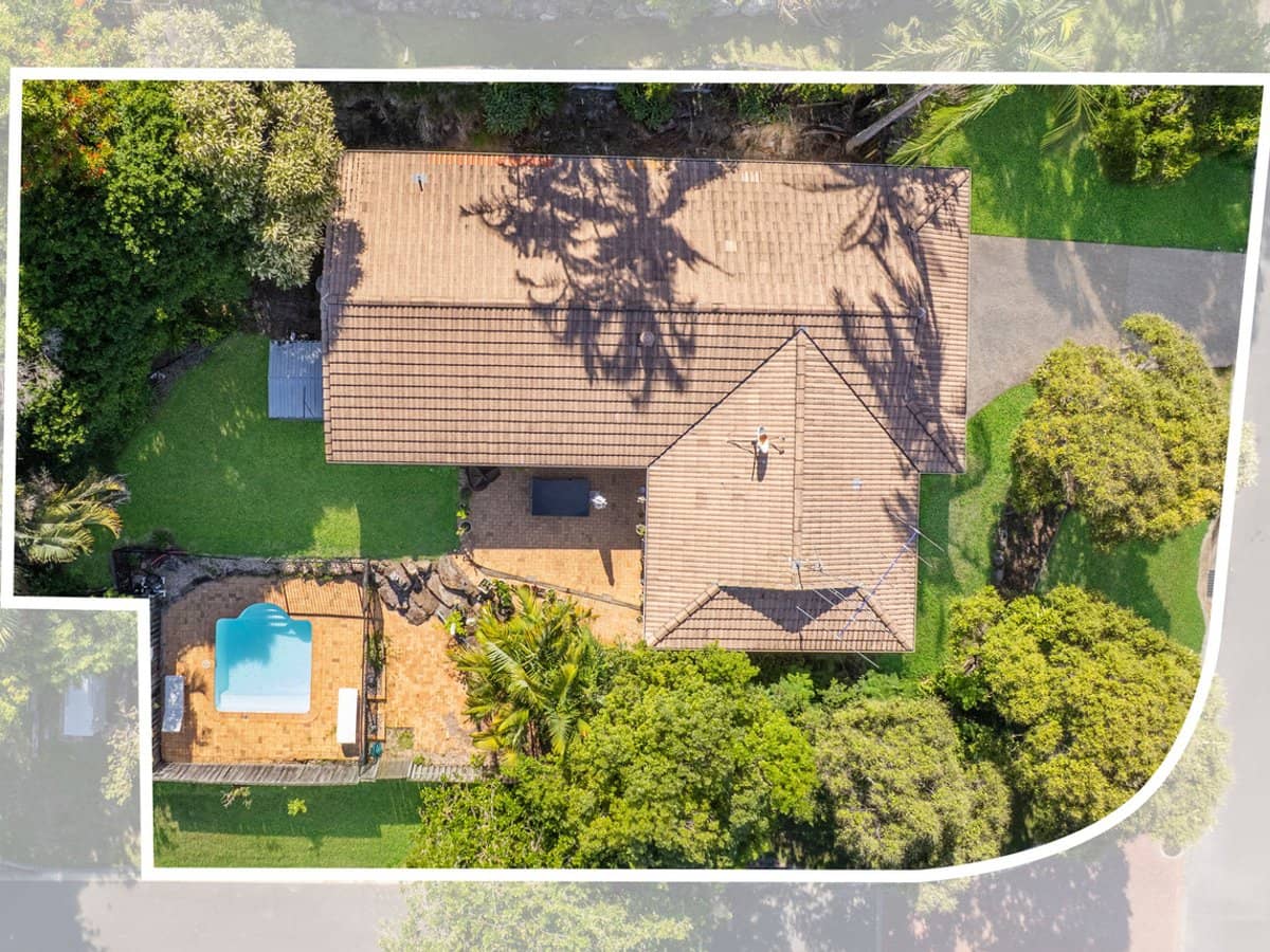 30 Capricorn Drive, PACIFIC PINES - Thumbnail 1