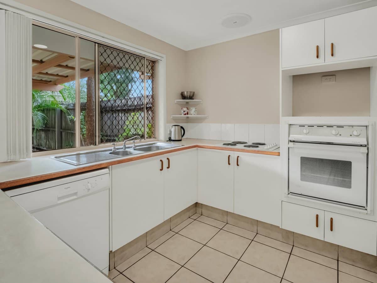 138 Hansford Road, COOMBABAH - Thumbnail 8