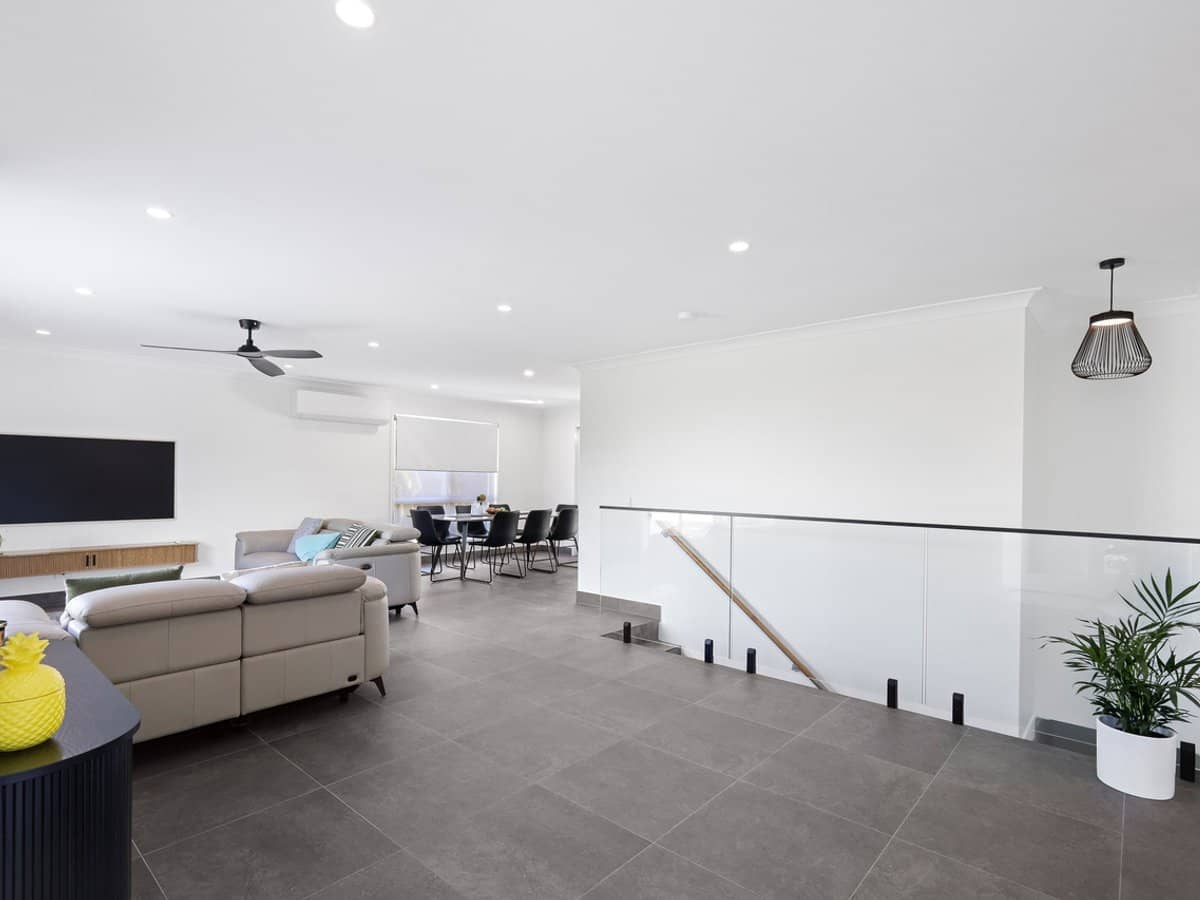 28 Crestridge Crescent, Oxenford - Thumbnail 11