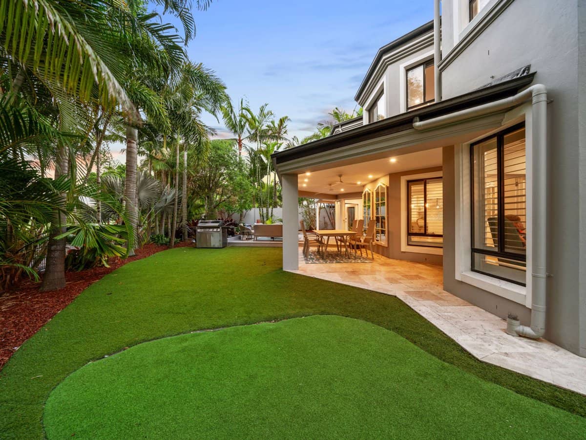 8396 Magnolia Drive, Hope Island - Thumbnail 21