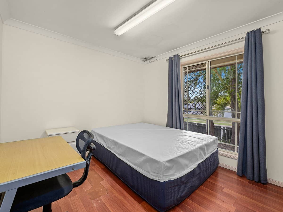 1 STANTON Court, PARKWOOD - Thumbnail 5