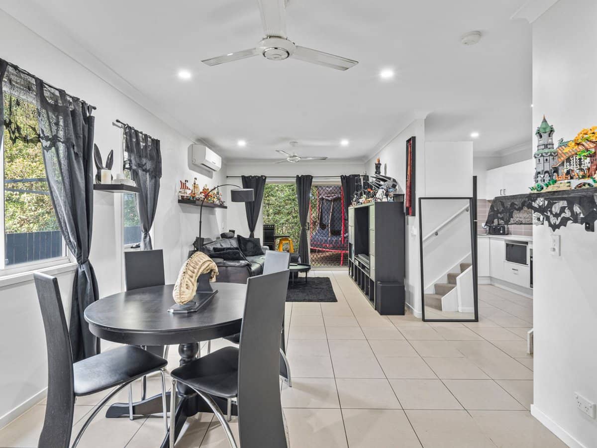 23 Oakwood Street, PIMPAMA - Thumbnail 5