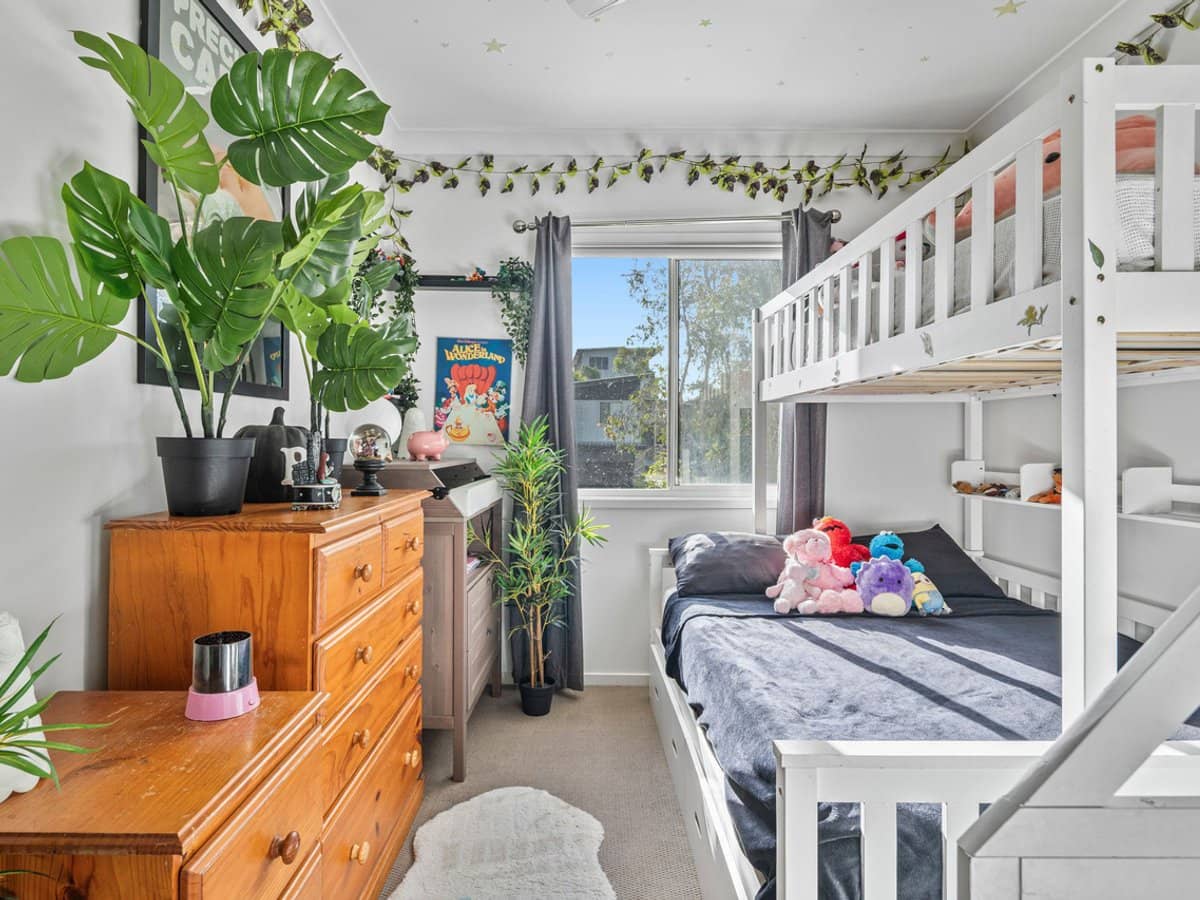 23 Oakwood Street, PIMPAMA - Thumbnail 12