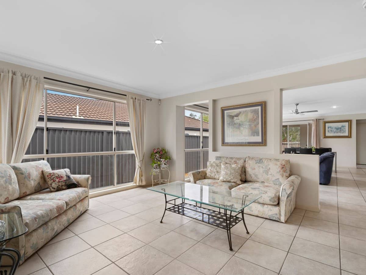 40 Leopardwood Circuit, ROBINA - Thumbnail 3