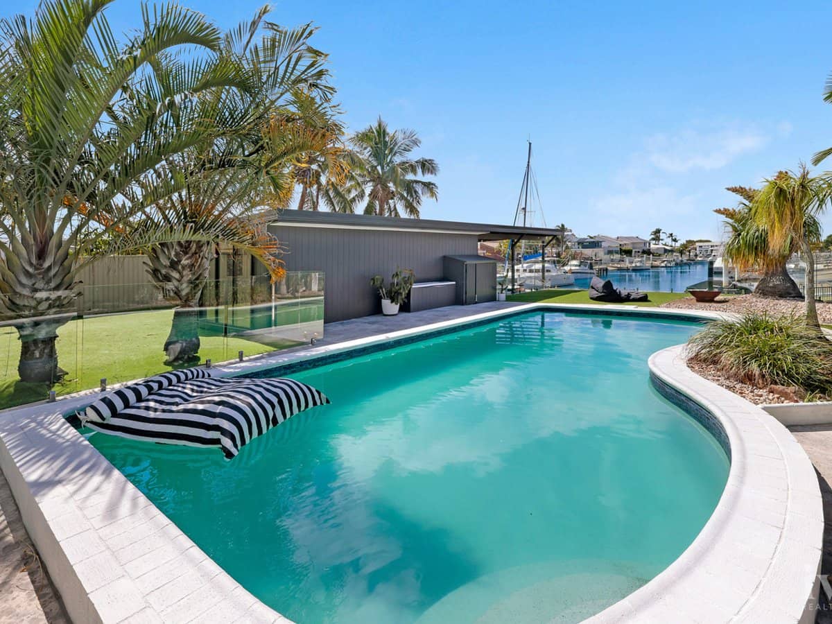 57 Abalone Avenue, Paradise Point - Thumbnail 8