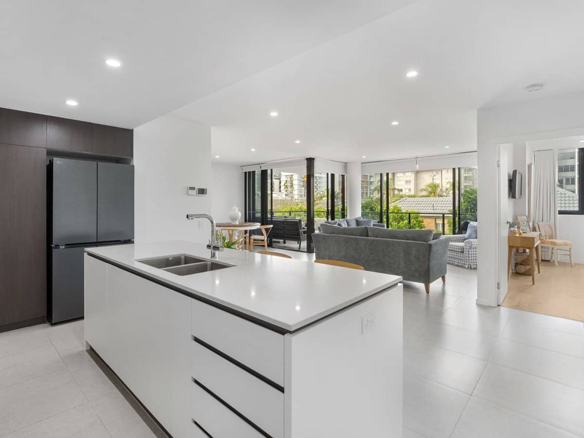 3-7 Twenty Fourth Avenue, Palm Beach - Thumbnail 4