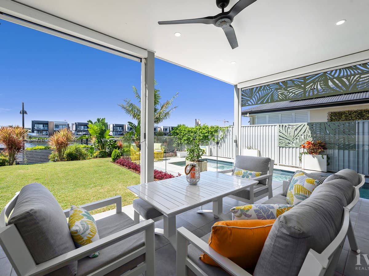 15 Waters Close, Hope Island - Thumbnail 17