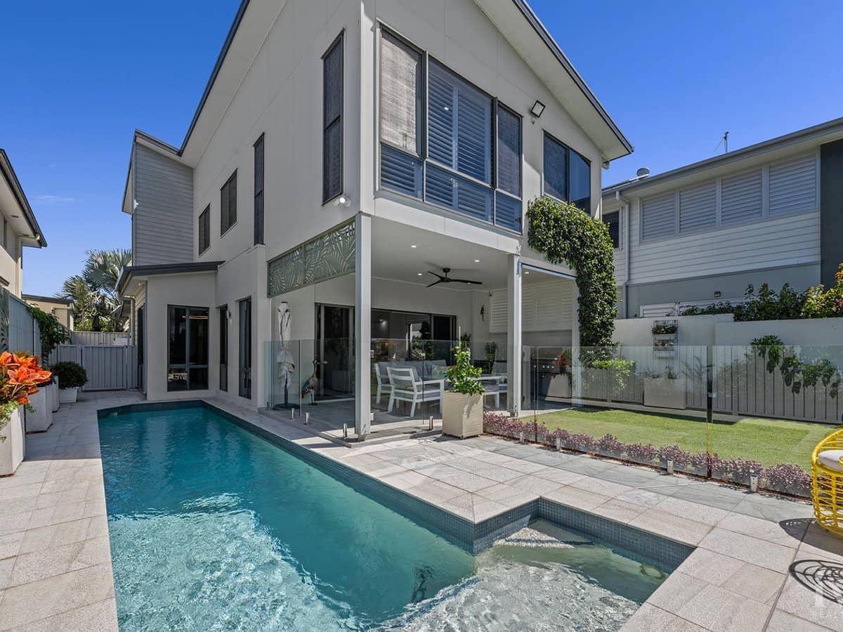 15 Waters Close, Hope Island - Thumbnail 20