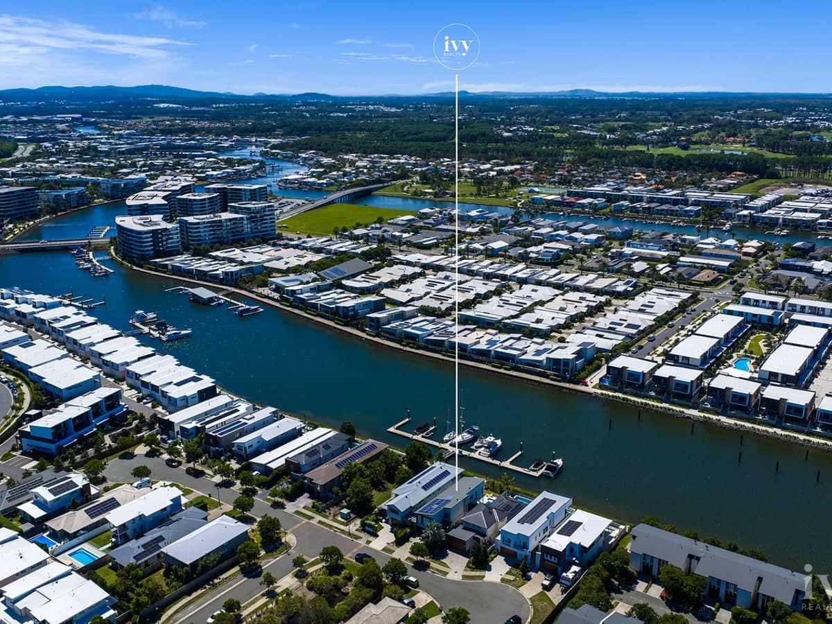 15 Waters Close, Hope Island - Thumbnail 23