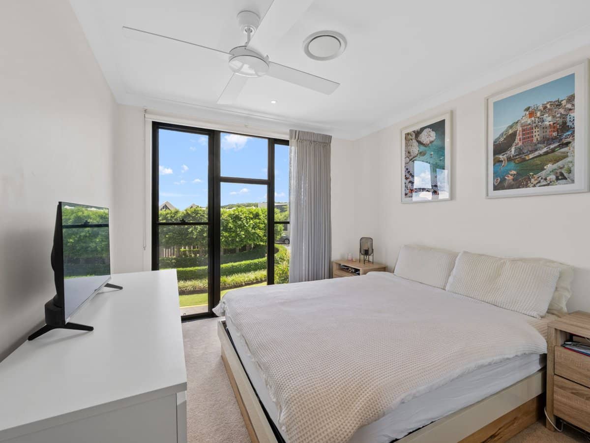 31 Peninsula Drive, Robina - Thumbnail 12