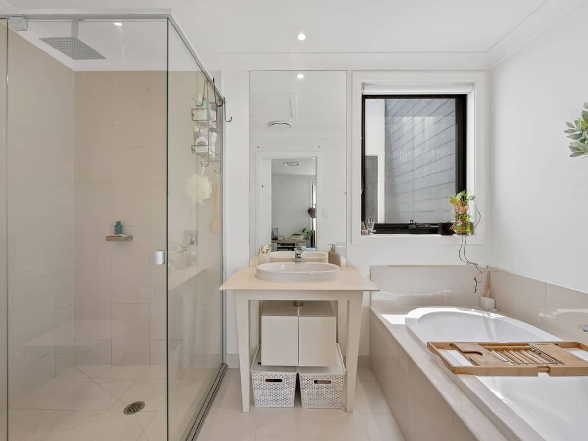 31 Peninsula Drive, Robina - Thumbnail 13