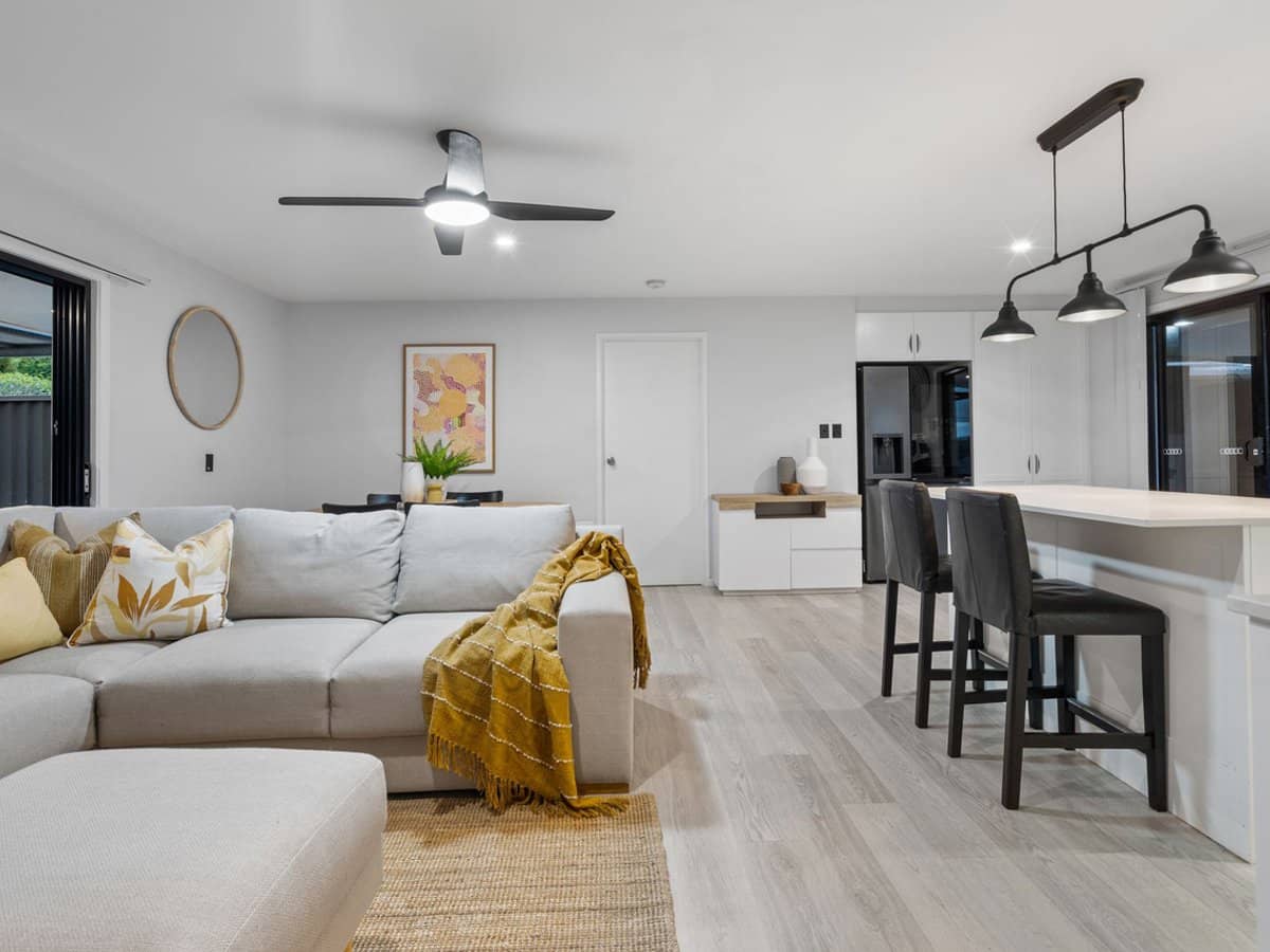 1 Constellation Crescent, MUDGEERABA - Thumbnail 9