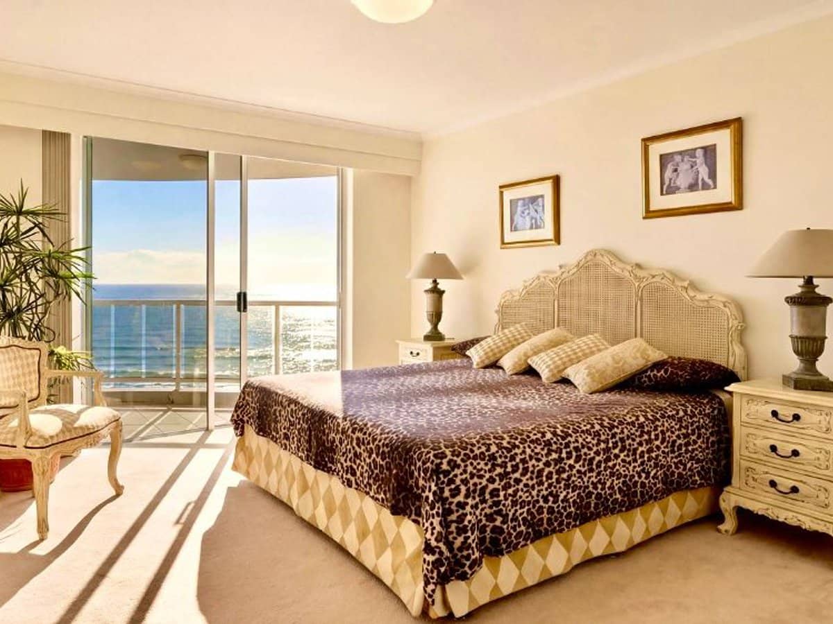 59 Pacific Street, Main Beach - Thumbnail 10