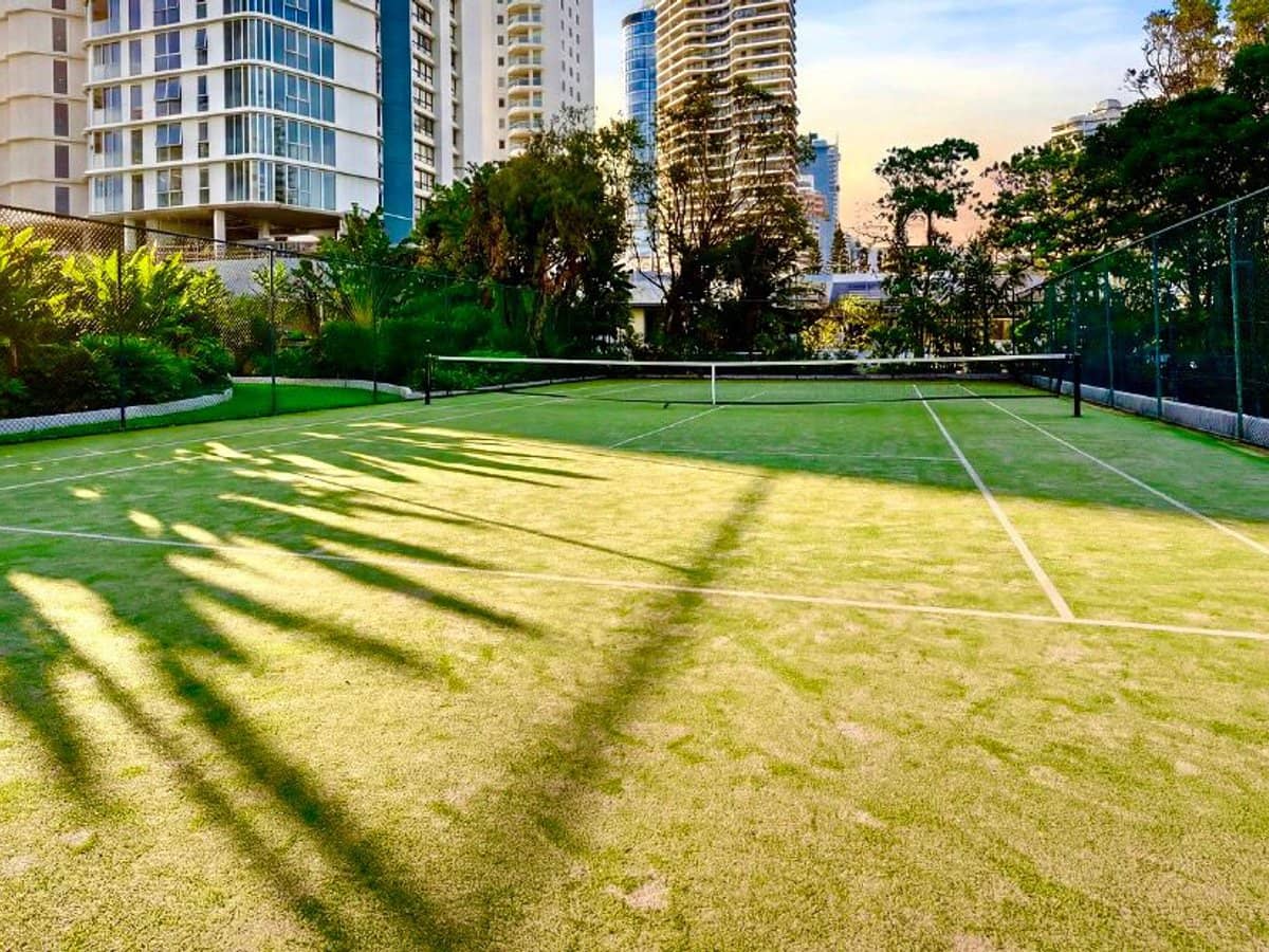 59 Pacific Street, Main Beach - Thumbnail 19