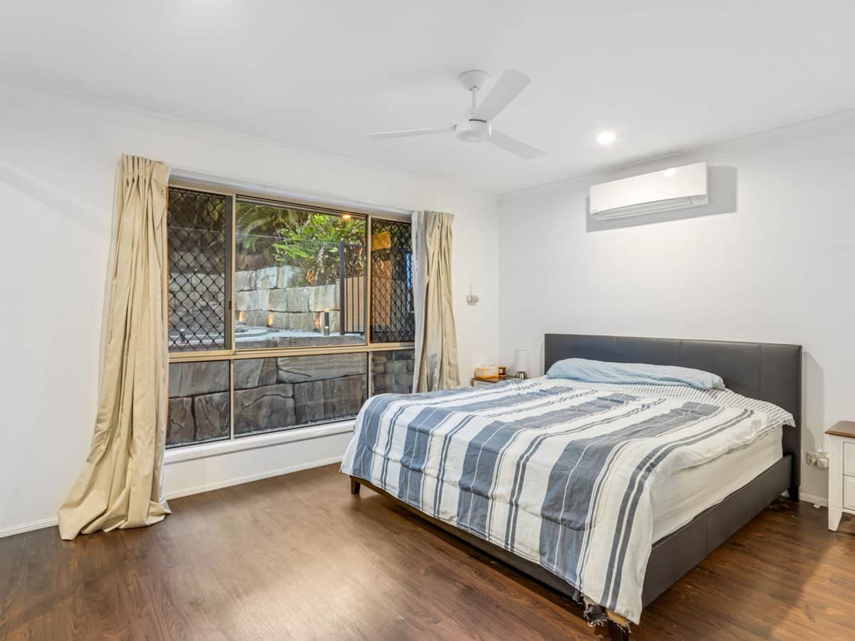 4 Rarotonga Rise, Pacific Pines - Thumbnail 11