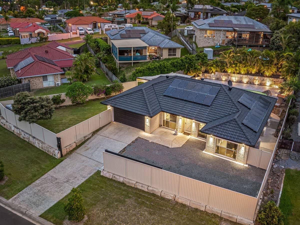 4 Rarotonga Rise, Pacific Pines - Thumbnail 19