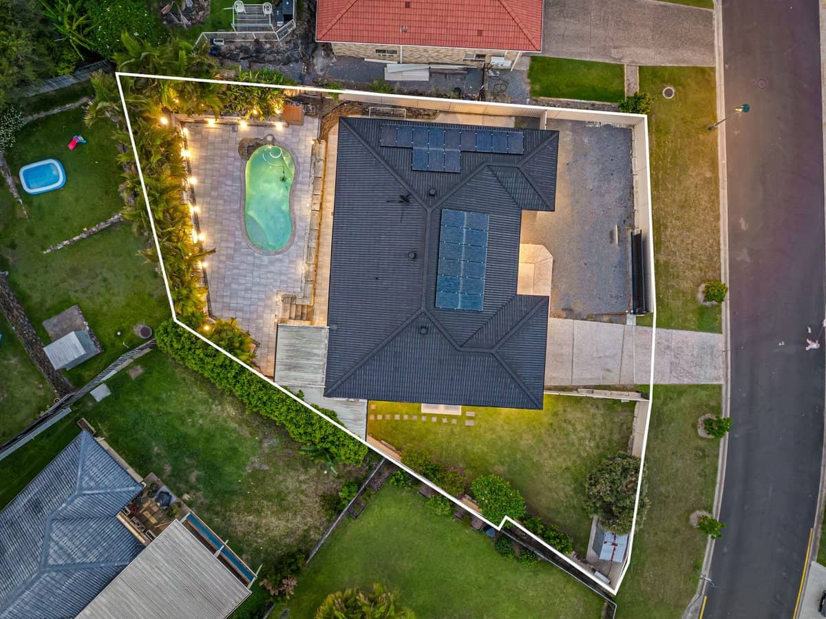 4 Rarotonga Rise, Pacific Pines - Thumbnail 20