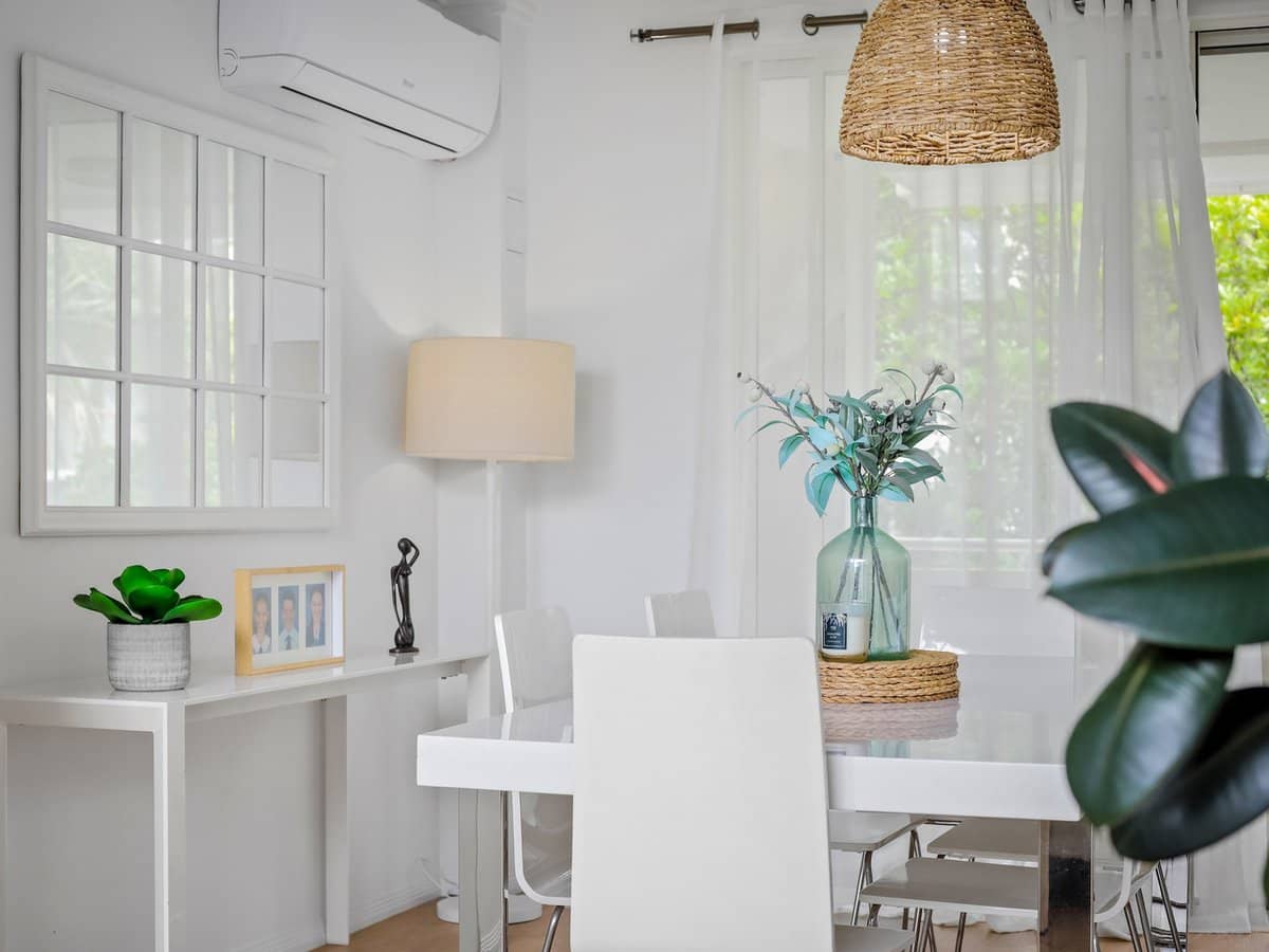 251 Varsity Parade, VARSITY LAKES - Thumbnail 29