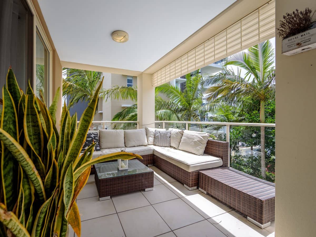 251 Varsity Parade, VARSITY LAKES - Thumbnail 31