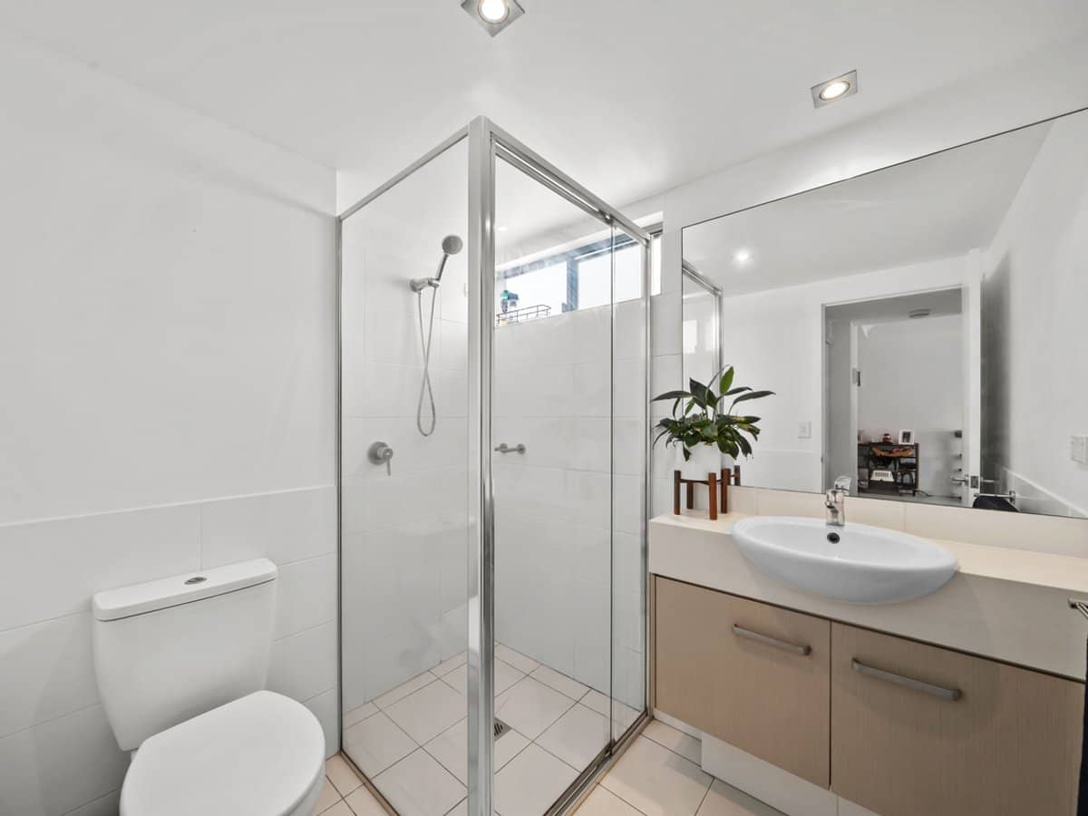 2 Gaven Crescent, Mermaid Beach - Thumbnail 13