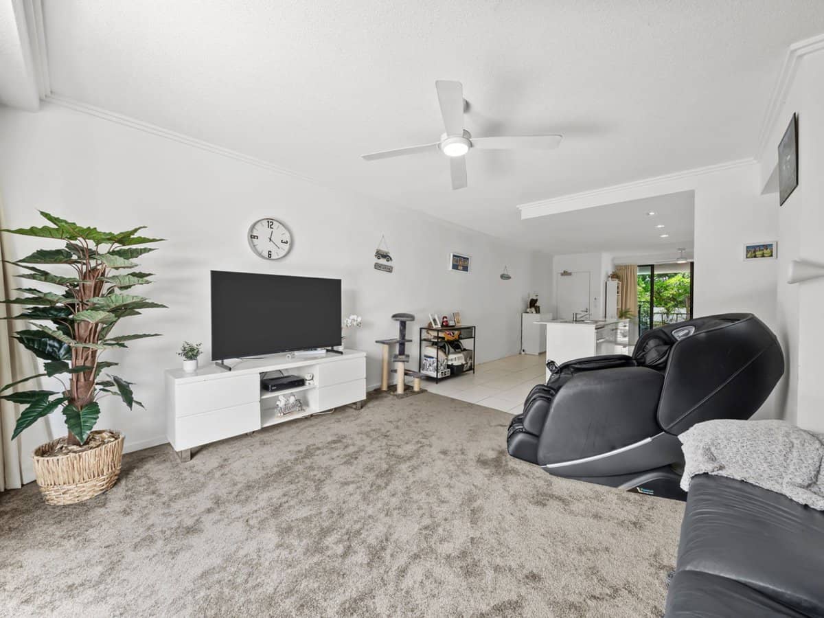 2 Gaven Crescent, Mermaid Beach - Thumbnail 14