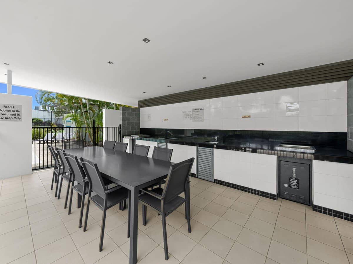 2 Gaven Crescent, Mermaid Beach - Thumbnail 22