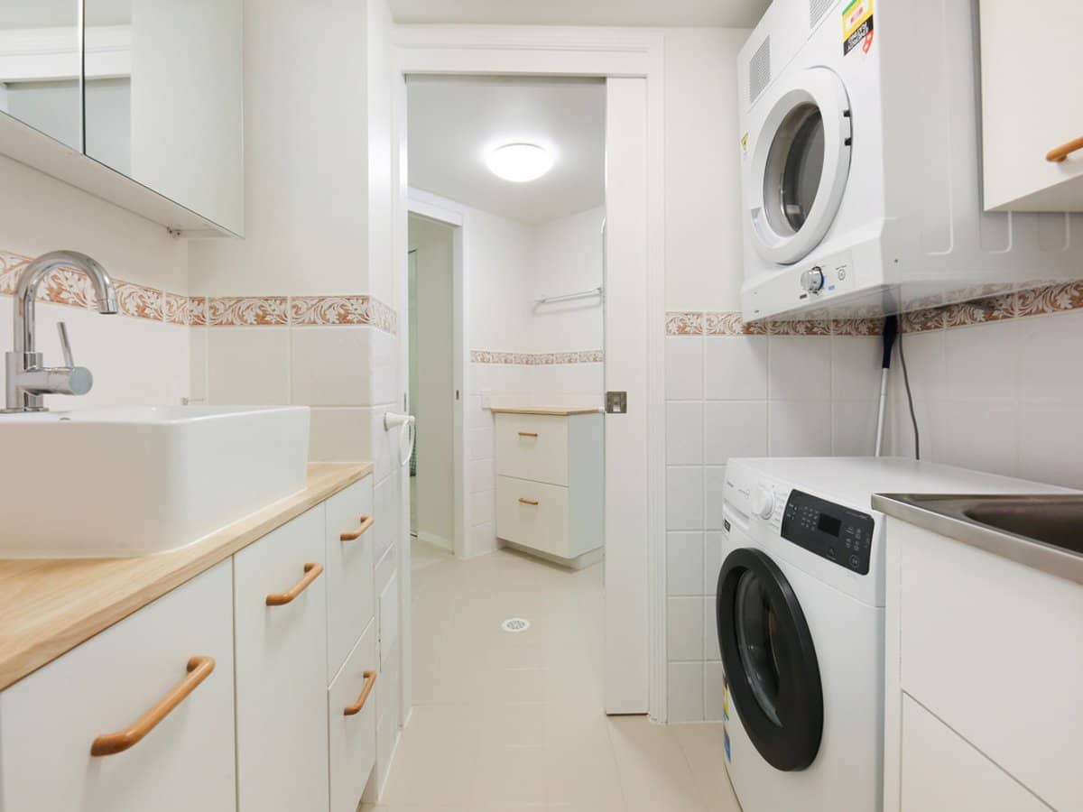 5 Fourth Avenue, Burleigh Heads - Thumbnail 13