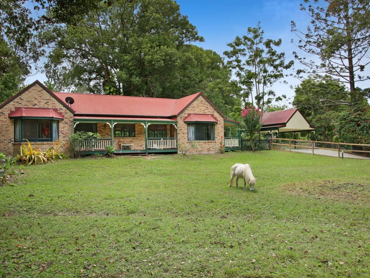 82 Coorabin Court, Tallebudgera - Thumbnail 2