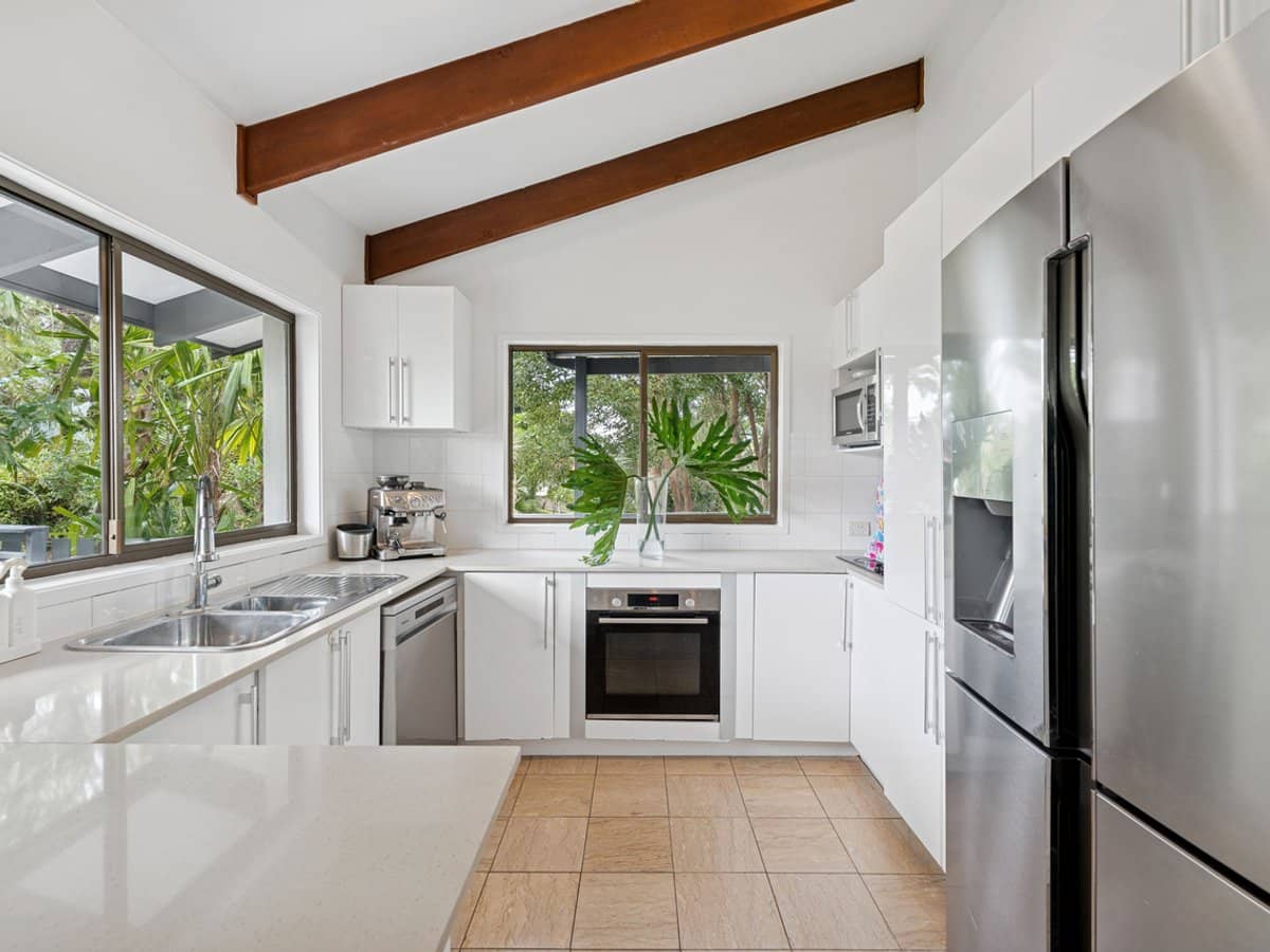 31 Walabah Drive, ASHMORE - Thumbnail 7