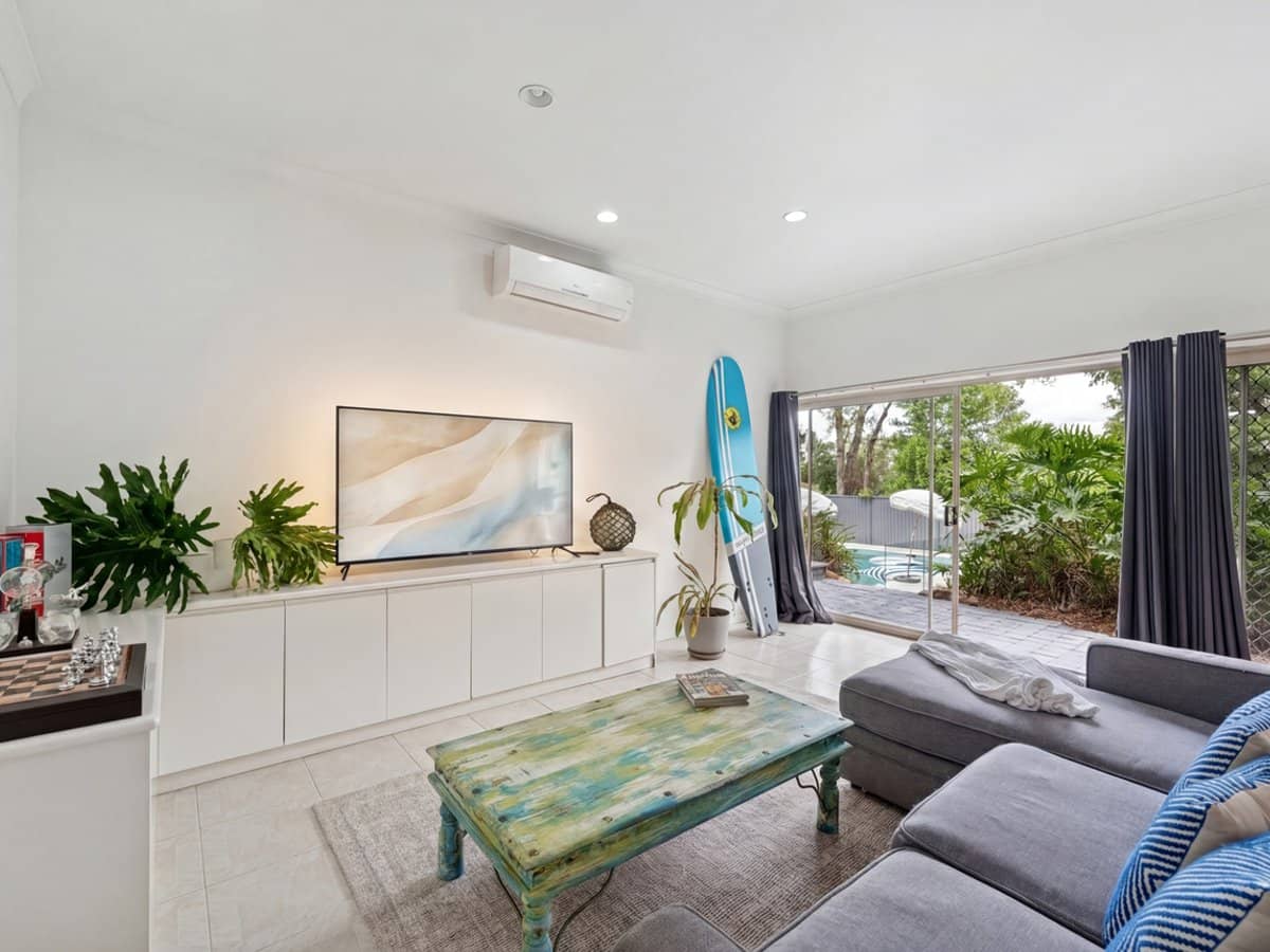 31 Walabah Drive, ASHMORE - Thumbnail 14