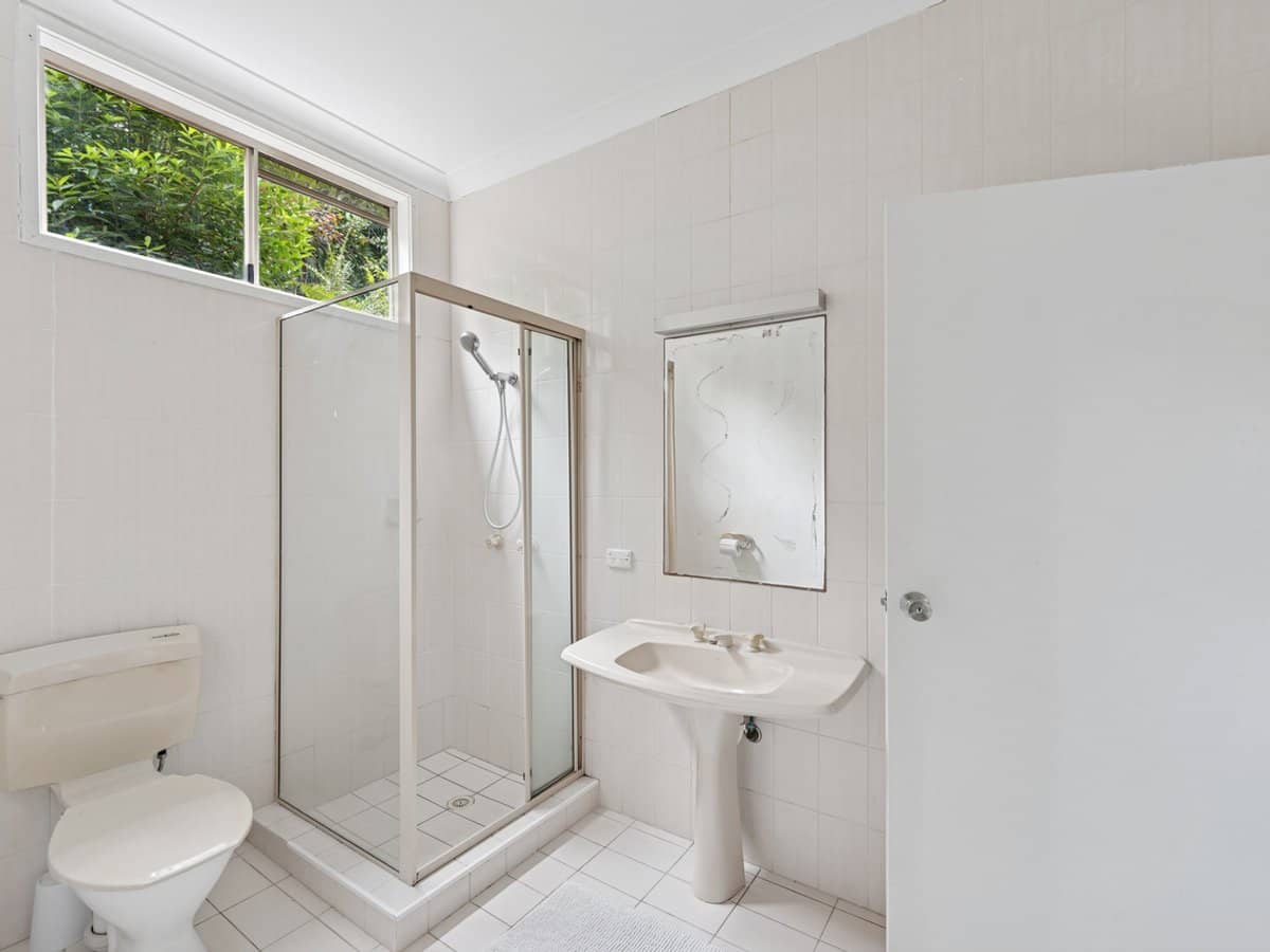 31 Walabah Drive, ASHMORE - Thumbnail 17