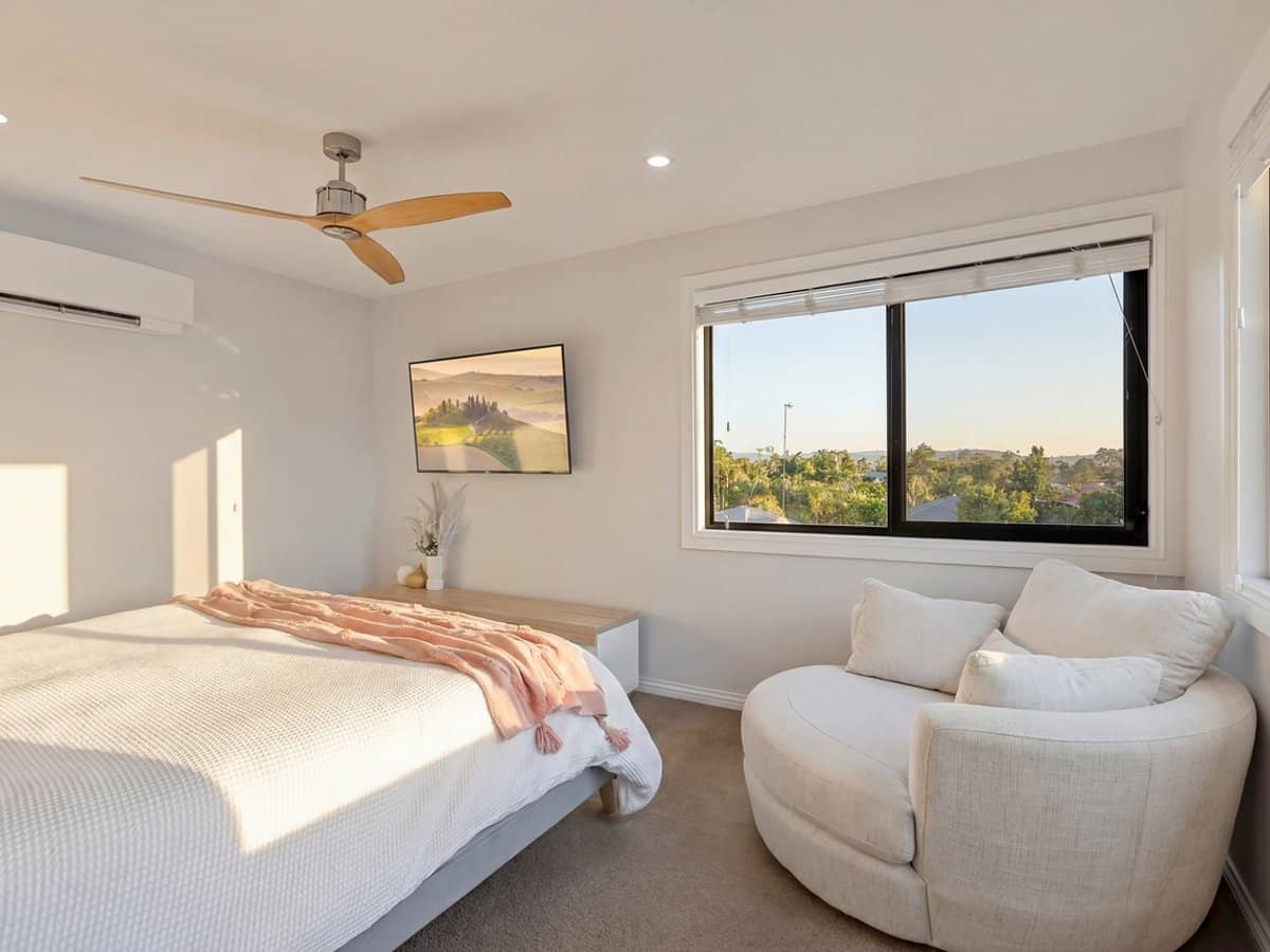 18 Kallaroo Crescent, ASHMORE - Thumbnail 14